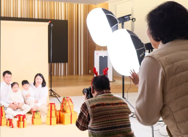 캐논코리아, 지난 23일(화) 하남 보바스병원서 크리스마스 맞이 사진 촬영 재능기부 진행