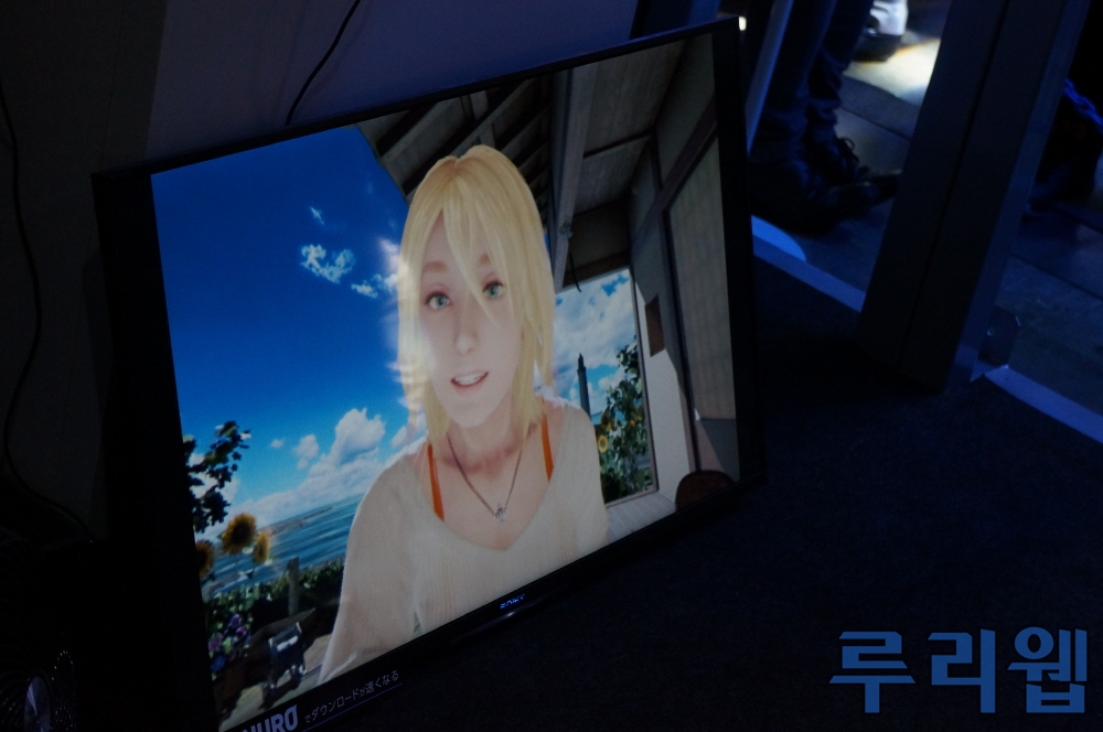 data/news16/09m/17/ps4/vrsummer1.jpg