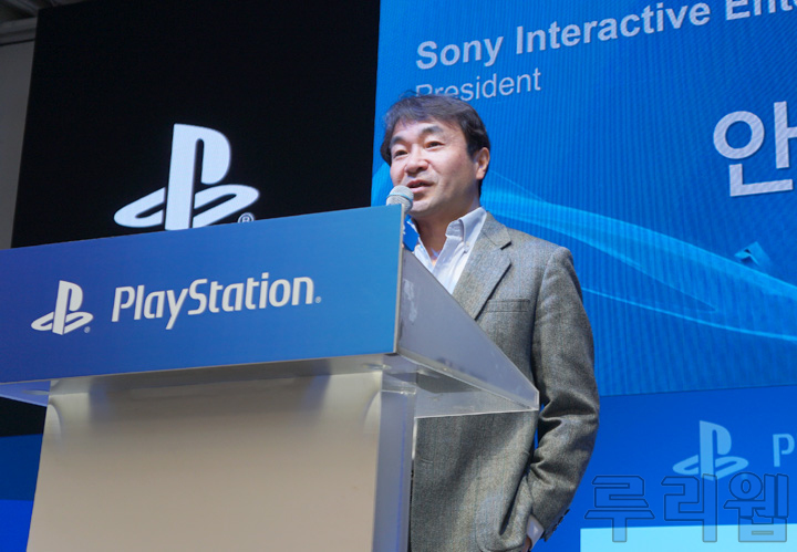 data/news18/08m/01/ps4/siek_01.jpg